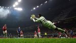 5 Kiper yang Saat Ini Dilirik MU untuk Gantikan Andre Onana