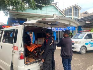 Bocah yang Hilang Saat Berenang di Sayang Heulang Ditemukan Tewas Bocah yang Hilang Saat Berenang di Sayang Heulang Ditemukan Tewas