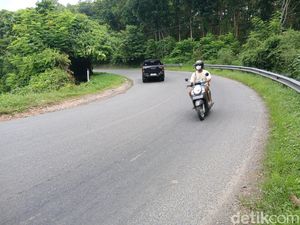 Tikungan Angker di Perbatasan Blora-Rembang, Sopir Dilarang Lakukan Ini! Tikungan Angker di Perbatasan Blora-Rembang, Sopir Dilarang Lakukan Ini!