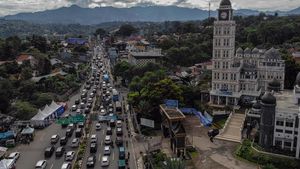 Potret Situasi Jalur Wisata Puncak Bogor saat Libur Lebaran