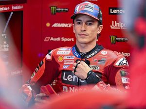 Cuma Ada 1 Pebalap yang Bisa Kalahkan Marquez, Bukan Bagnaia atau Martin Cuma Ada 1 Pebalap yang Bisa Kalahkan Marquez, Bukan Bagnaia atau Martin