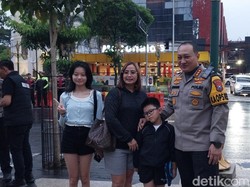 Pastikan Liburan Aman-Nyaman Kapolresta Malang Kota Sapa Wisatawan