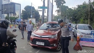 Keputusan Mendadak: Mobil Destinasi Puncak Diputar Balik Saat One Way Menuju Jakarta!