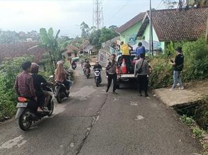 Motor Tabrak Pohon di Jalur Kamojang, 3 Orang Tewas Motor Tabrak Pohon di Jalur Kamojang, 3 Orang Tewas