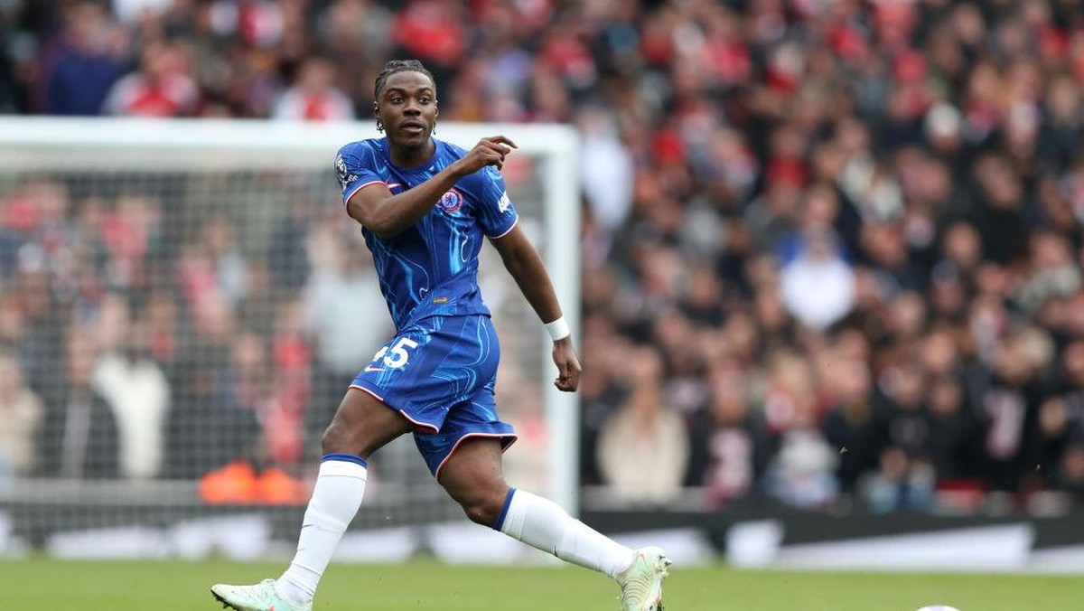 Gelandang Chelsea Romeo Lavia cedera lagi (Offside via Getty Images/Mark Leech/Offside)