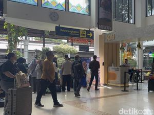 KAI Daop 8 Surabaya Tambah 6 Kereta Api Saat Libur Panjang Waisak KAI Daop 8 Surabaya Tambah 6 Kereta Api Saat Libur Panjang Waisak
