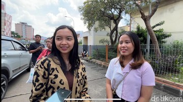 Petualangan Tetti: Dua Hari Non-Stop Menyusuri Blok M untuk Jajanan Viral Selama Libur Lebaran!