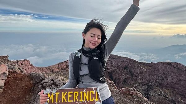 Mumpung Masih Libur, Ingin Naik Gunung? Intip Inspirasi dari IG Wendy Walters