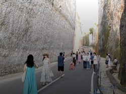 Libur Lebaran, Pantai Tanah Barak Diserbu Wisatawan