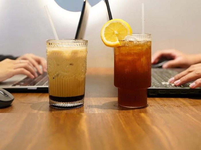 Coffee Shop Jakarta Barat dengan suasana yang nyaman untuk nongkrong