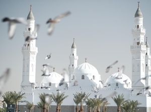Potret Cantiknya Masjid Quba yang Dibangun Pertama Kali oleh Rasulullah SAW Potret Cantiknya Masjid Quba yang Dibangun Pertama Kali oleh Rasulullah SAW