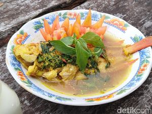 Kedai Ingkar Janji Sajikan Nila Kuah Pindang Ditemani Asrinya Kulon Progo Kedai Ingkar Janji Sajikan Nila Kuah Pindang Ditemani Asrinya Kulon Progo