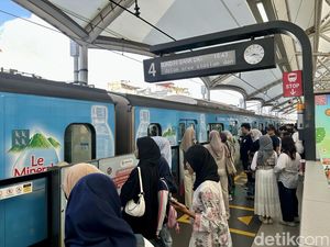 Pengguna MRT Jakarta Capai 76 Ribu Orang Saat Libur Lebaran