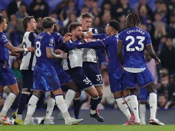 Chelsea Vs Tottenham Diwarnai Keributan Pemain