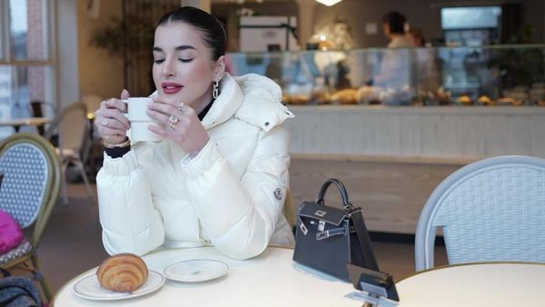 Tasya Farasya Ngafe di Korea hingga Cicip Es Krim Viral