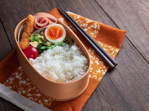 3 Fakta Bento, Bekal Makan Siang Praktis Khas Jepang 3 Fakta Bento, Bekal Makan Siang Praktis Khas Jepang