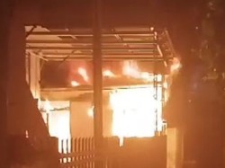 Ramisa Alami Luka Bakar 80 Persen Usai Bedeng yang Ditunggu Terbakar