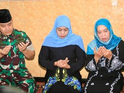 Pemprov Jatim Beri Santunan 10 Korban Longsor Pacet-Cangar Rp 100 Juta