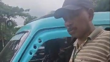 Rp5 Ribu Berujung Bui: Sopir Pete-pete Mengadu! Makassar Memanas: Pungli Rp5 Ribu, Polisi Turun Tangan! Pete-pete Diperas, Pemilik Geram, Lapor Polisi! Sopir Pete-pete Vs. Pemalak: Drama Rp5 Ribu di Makassar! P Rp5 Ribu Berujung Bui: Sopir Pete-pete Mengadu! Makassar Memanas: Pungli Rp5 Ribu, Polisi Turun Tangan! Pete-pete Diperas, Pemilik Geram, Lapor Polisi! Sopir Pete-pete Vs. Pemalak: Drama Rp5 Ribu di Makassar! P