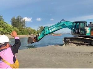 Jurus Pemprov Bengkulu agar Alur Pelabuhan Pulau Baai Tak Lagi Dangkal