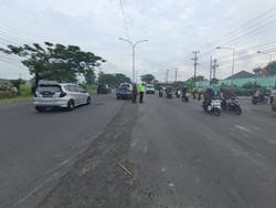 Kecelakaan Karambol Libatkan 5 Kendaraan di Karanganyar