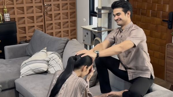 Tingkah Lucu Suami Artis Ketika Istri Sebagai Ras Terkuat di Bumi Minta Maaf