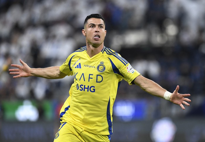 Soccer Football - Saudi Pro League - Al Hilal v Al Nassr - Kingdom Arena, Riyadh, Saudi Arabia - April 4, 2025 Al Nassrs Cristiano Ronaldo celebrates scoring their second goal REUTERS/Stringer