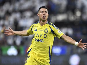 Cristiano Ronaldo Raja di Eropa, Memble di Asia Cristiano Ronaldo Raja di Eropa, Memble di Asia