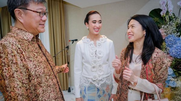 Deretan Gaya Silaturahmi Lebaran Menpar Widi Wardhana, Bisa Jadi Inspirasi