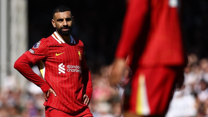 LONDON, ENGLAND - APRIL 6: Mohamed Salah of Liverpool reacts during the Premier League match between Fulham FC and Liverpool FC at Craven Cottage on April 6, 2025 in London, England. (Photo by Jacques Feeney/Offside/Offside via Getty Images)