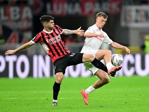 Sengit, Milan Vs Fiorentina Berakhir 2-2