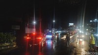 Video: Situasi Arus Lalin di Jalur Puncak Bogor Ramai Lancar Malam Ini