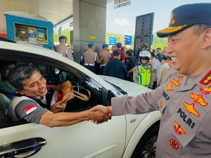 Tol Cisumdawu Bisa Digratiskan Jika Arus Balik Padat Saat One Way Tol Cisumdawu Bisa Digratiskan Jika Arus Balik Padat Saat One Way