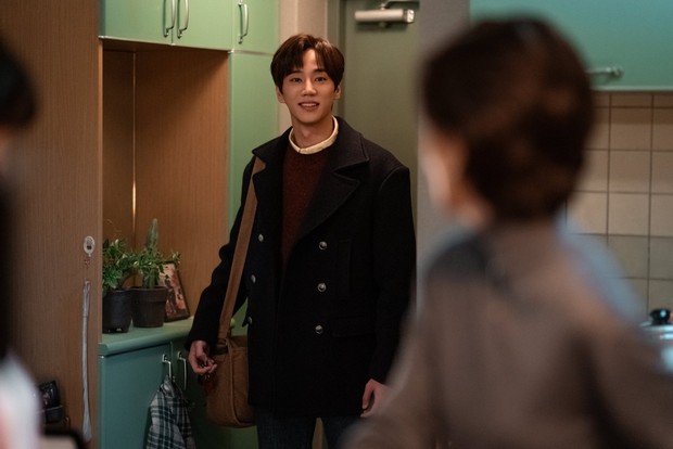 Lee Jun Young di Drama When Life Give You Tangerines / Foto : x.com/Netflixkr