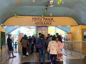 Cerita Warga Pilih Ancol untuk Manfaatkan Sisa Libur Lebaran 2025 Cerita Warga Pilih Ancol untuk Manfaatkan Sisa Libur Lebaran 2025