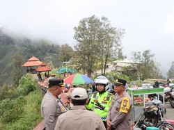 Kapolres Pasuruan Tinjau Kawasan Wisata Bromo Pastikan Keamanan Wisatawan