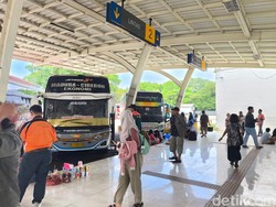 Berat Langkah Pemudik Harus kembali Tinggalkan Kampung Halaman