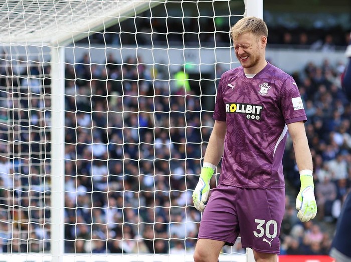 LONDON, ENGLAND - APRIL 6: Southampton goalkeeper Aaron Ramsdale grimaces during the Premier League match between Tottenham Hotspur FC and Southampton FC at Tottenham Hotspur Stadium on April 6, 2025 in London, England. (Photo by Charlotte Wilson/Offside/Offside via Getty Images)