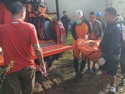 Evriana Ditemukan Tewas Terhanyut Usai Berfoto di Riam Marum Bengkayang