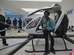 Segini Harga Mobil Terbang China yang Bikin iShowSpeed Terpana Segini Harga Mobil Terbang China yang Bikin iShowSpeed Terpana