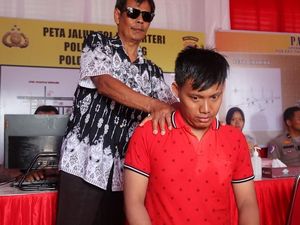 Polres Pemalang Sediakan Jasa Pijat Disabilitas Netra Gratis di Pos Gandulan Polres Pemalang Sediakan Jasa Pijat Disabilitas Netra Gratis di Pos Gandulan