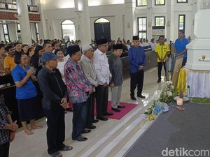 Jenazah Uskup Petrus Turang Dimakamkan Besok, MUI NTT Turut Berduka Jenazah Uskup Petrus Turang Dimakamkan Besok, MUI NTT Turut Berduka