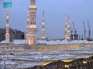 Menara Masjid Nabawi Siarkan Gema Abadi Warisan 14 Abad Lalu Menara Masjid Nabawi Siarkan Gema Abadi Warisan 14 Abad Lalu
