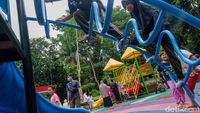 Menghabiskan Hari Terakhir Cuti Lebaran di Ruang Terbuka