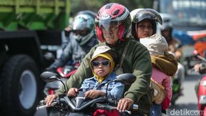 Momen Pemudik Cilik Menempuh Perjalanan Kembali Pulang ke Jabodetabek