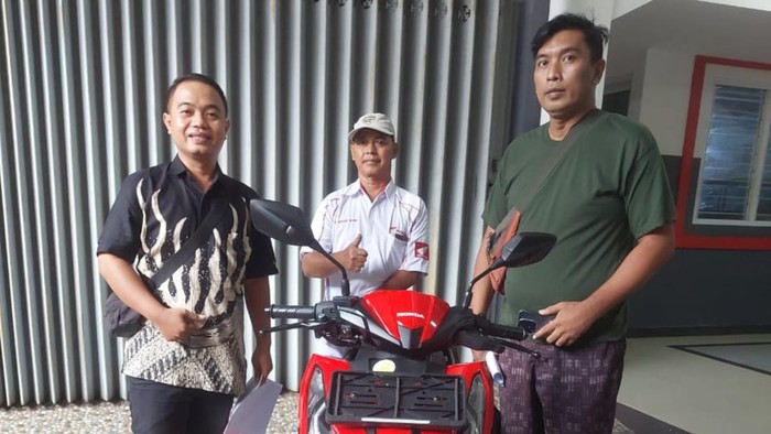 Motor warga Pamekasan yang gres saja keluar diler dibegal Motor warga Pamekasan yang gres saja keluar diler dibegal