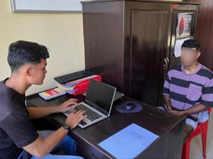 Mabuk Sopi, Pemuda Malaka Lempari Batu Mobil Youtuber Jajago Keliling Indonesia Mabuk Sopi, Pemuda Malaka Lempari Batu Mobil Youtuber Jajago Keliling Indonesia