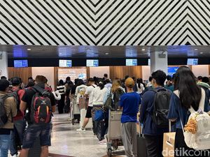 Puncak Arus Balik, Bandara Juanda Layani 51 Ribu Penumpang Puncak Arus Balik, Bandara Juanda Layani 51 Ribu Penumpang