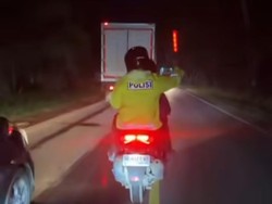 Sejumlah Pengendara Bandel Lawan Arus di Banyuasin Langsung Ditertibkan