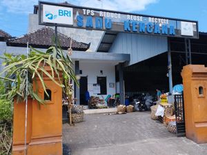 Menjaga Lingkungan Dauh Peken dengan TPS3R Sadu Kencana Menjaga Lingkungan Dauh Peken dengan TPS3R Sadu Kencana
